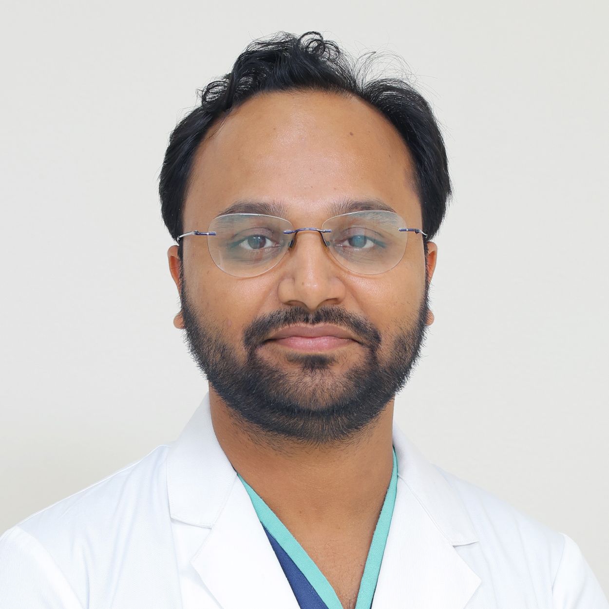 Dr Manish Garg