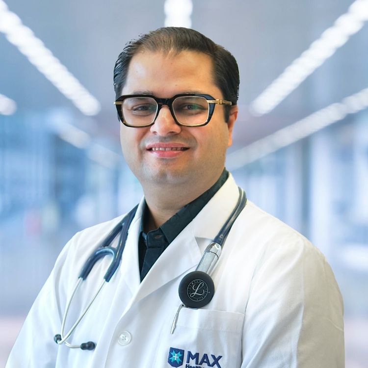 Dr Apar Jindal - Director – Pulmonology & Transplant Physician - Pulmonology