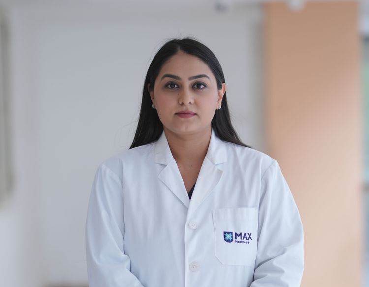 Dr. Anamika Chaudhary - Attending Consultant - Internal Medicine - Internal Medicine