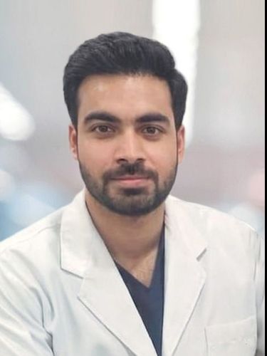 Dr Adhikansh Jain - Attending Consultant – Ophthalmology - Ophthalmology 