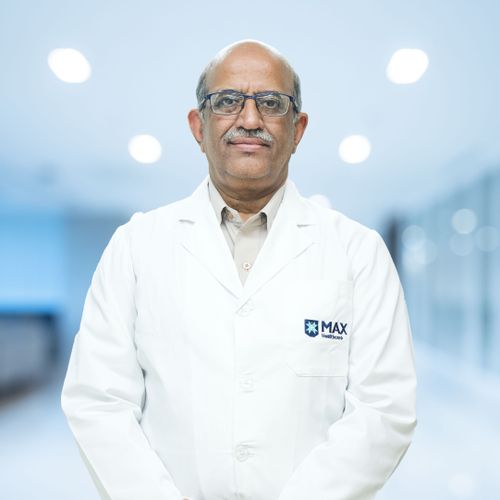 Dr. Anoop Kumar Malhotra - Director - Internal Medicine 