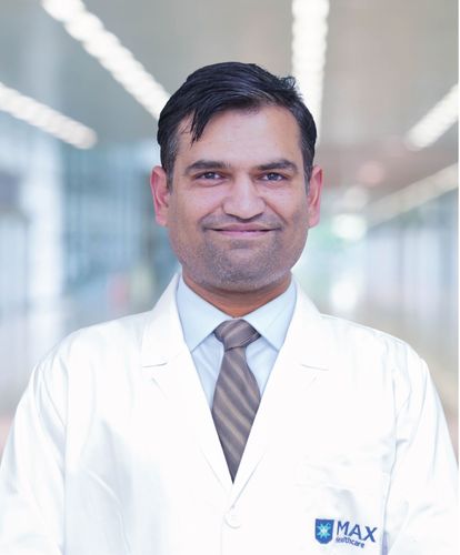Dr Ashutosh Mishra - Associate Consultant – Medical Oncology and Hemato-Oncology - Medical Oncology, Hematology Oncology 