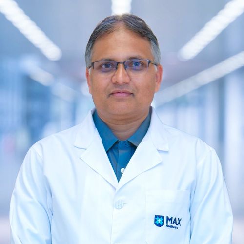 Dr Hari Kumar Yadav - Consultant – Internal Medicine - Internal Medicine 