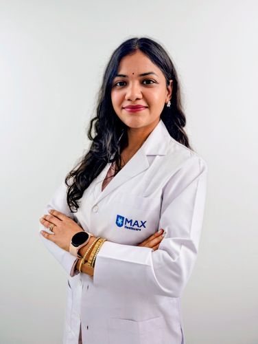Dr Aanchal Bansal - Senior Consultant – Dermatology - Dermatology 