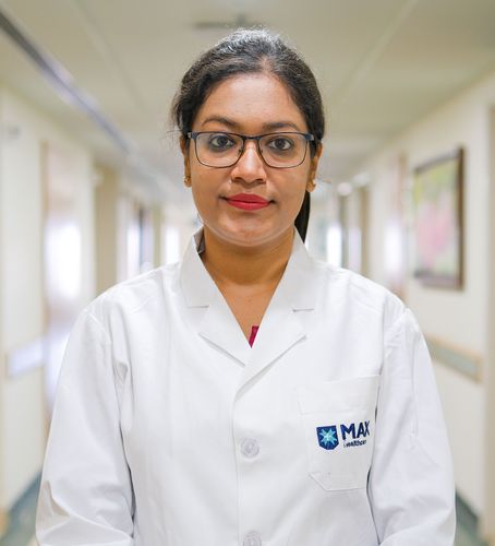 Dr Aastha Gupta - Associate Consultant – Pulmonology - Pulmonology 