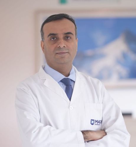 Dr Peush Bajpai - Director & Unit Head – Medical Oncology - Medical Oncology, Cancer Care / Oncology 