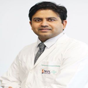 Dr. Sumeet Aggarwal